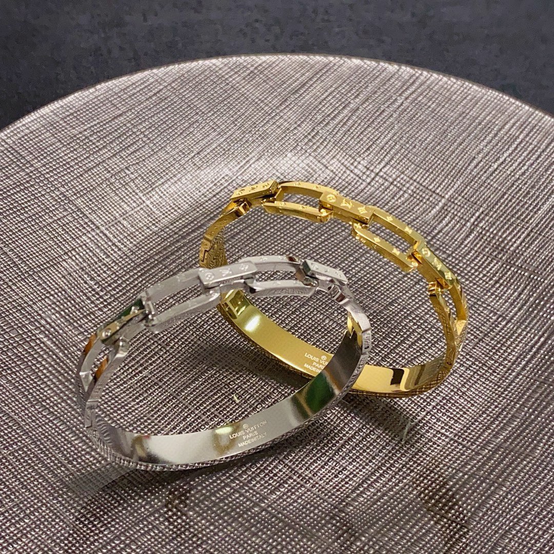 China Replica LV Jewelry LVJ0401-982