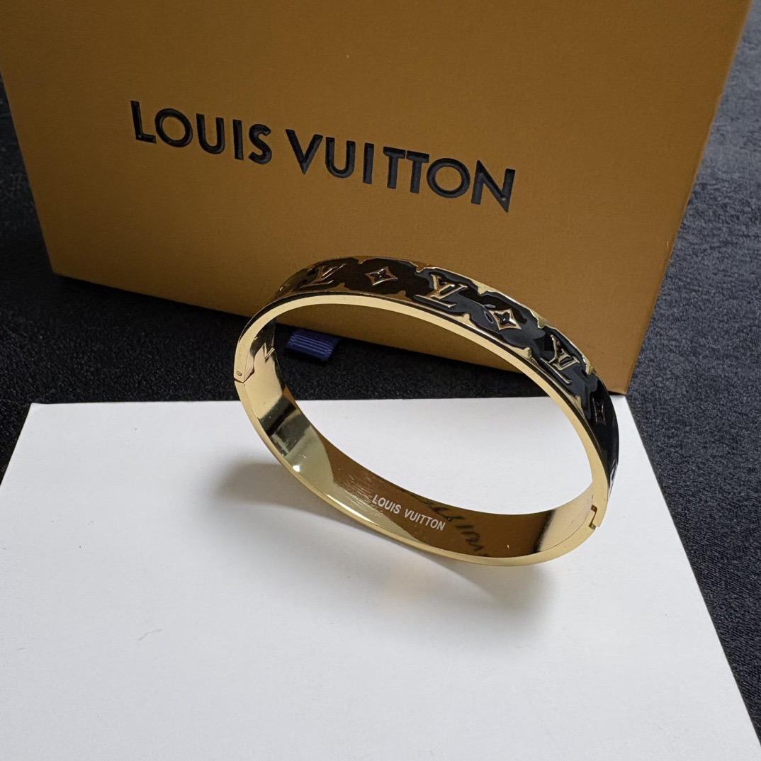 China Replica LV Jewelry LVJ0401-2067