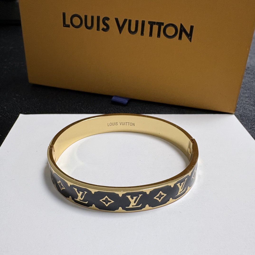 China Replica LV Jewelry LVJ0401-2067