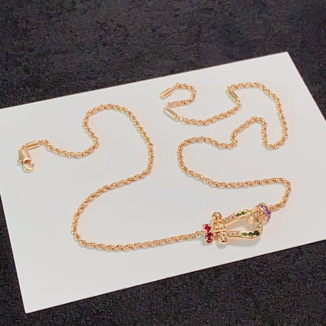 Fred 新品发布 火爆 Fred斐登彩钻满钻小马蹄扣中性款高品质项链
