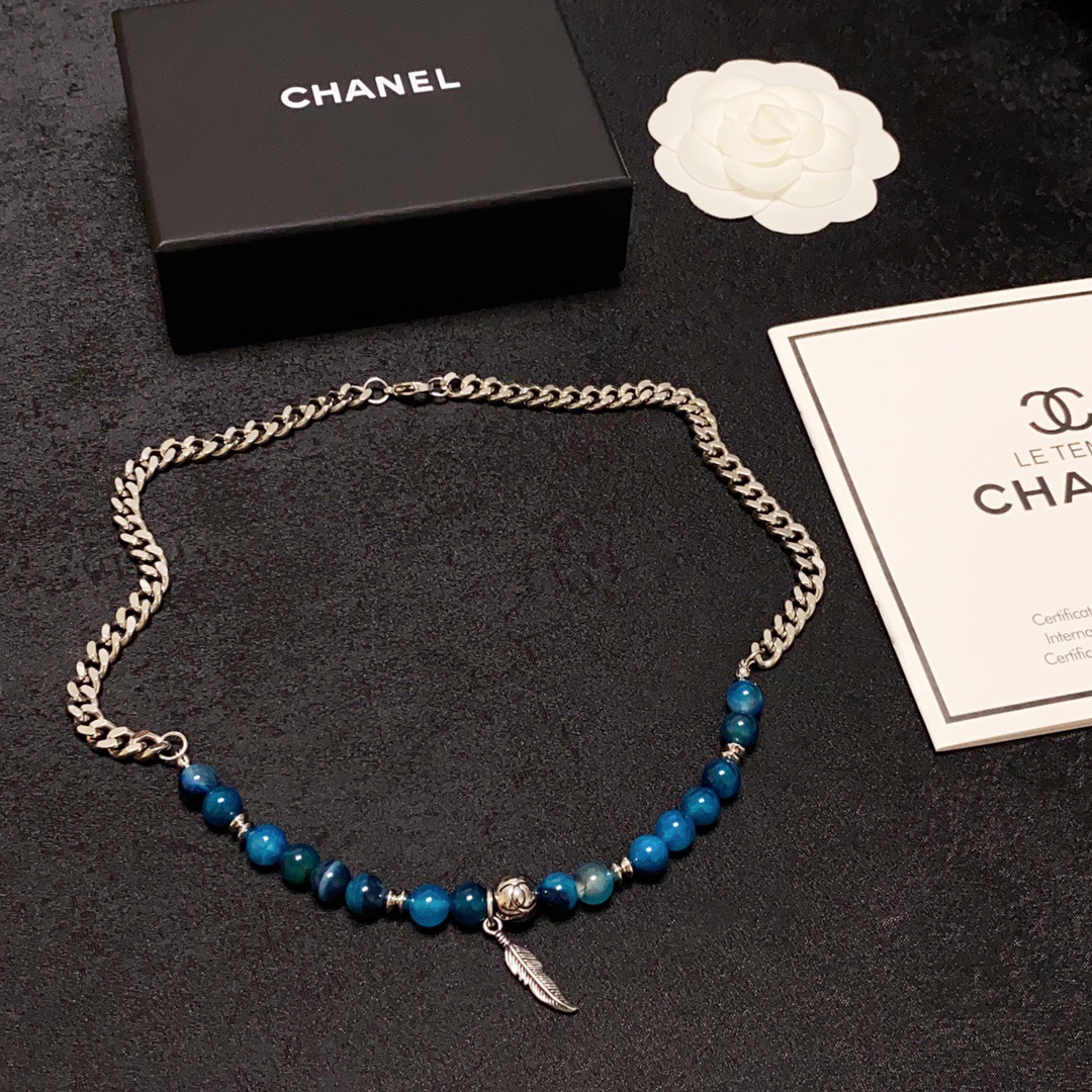 Chanel 香奈儿Chanel字母双C高级突天然海蓝宝水晶珠子项链