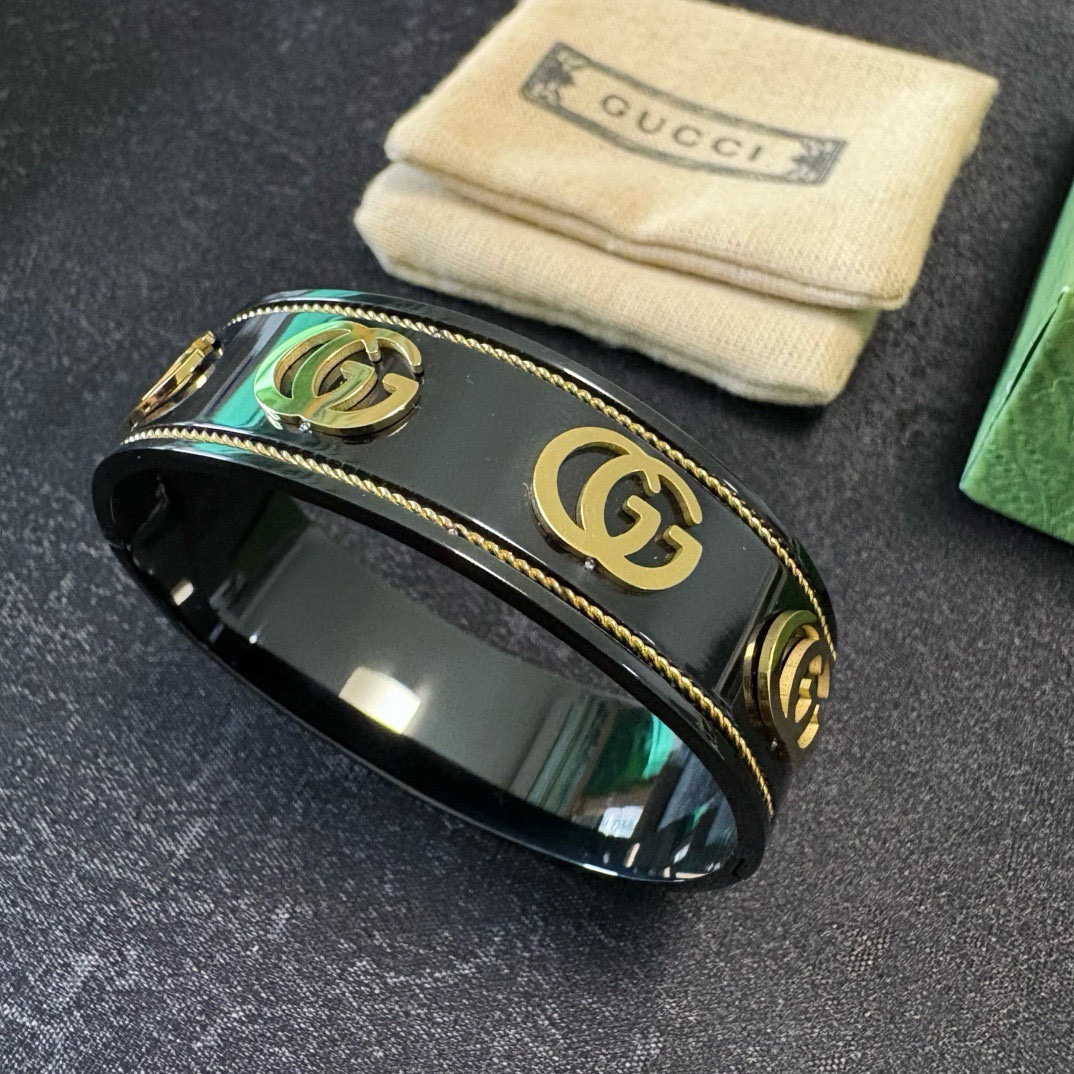 Gucci 新款 古驰Gucci双G炭黑宽版情侣中性款手镯 bling