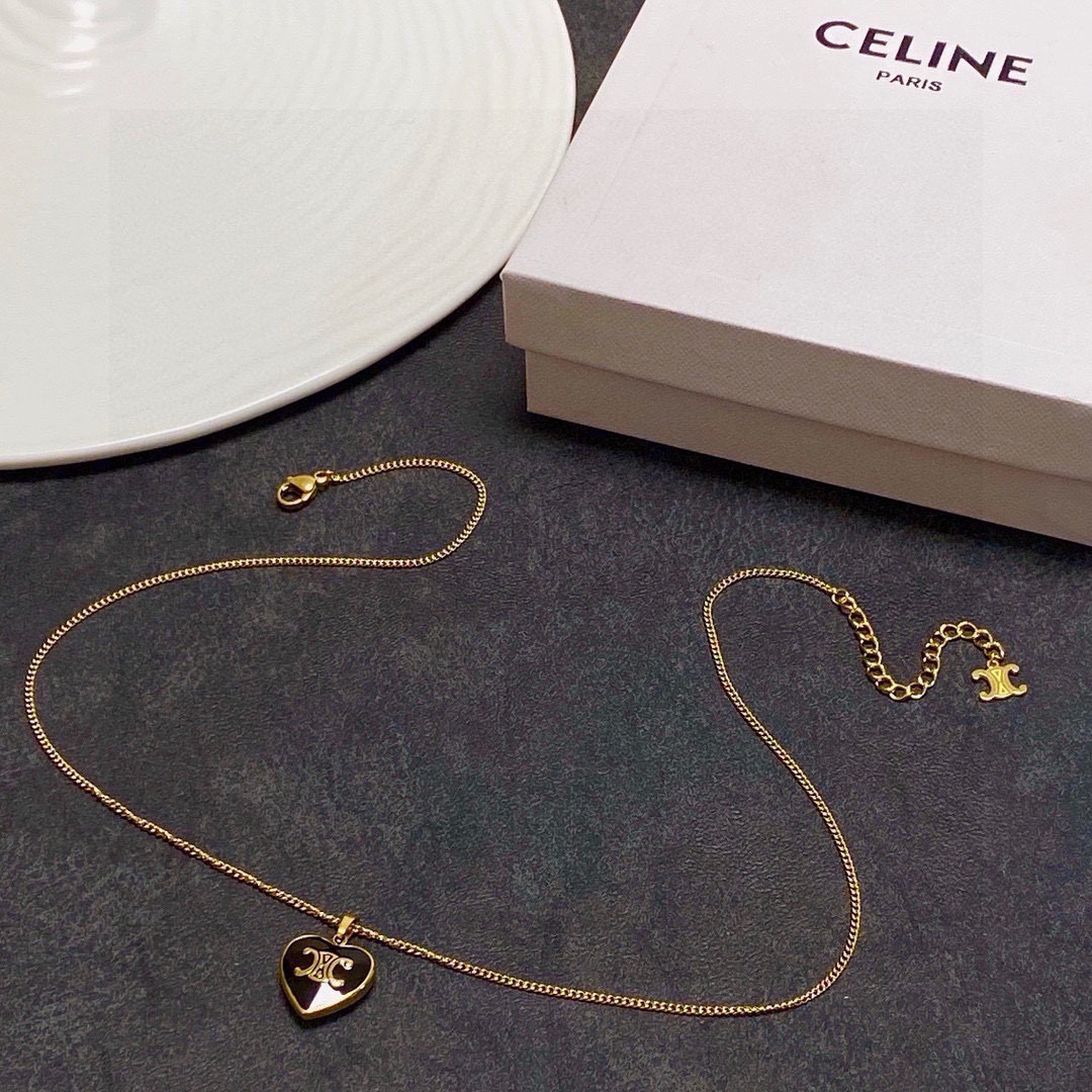 Celine Celine赛琳凯旋门吊坠黑色爱心 项链 搭配凯旋门图案