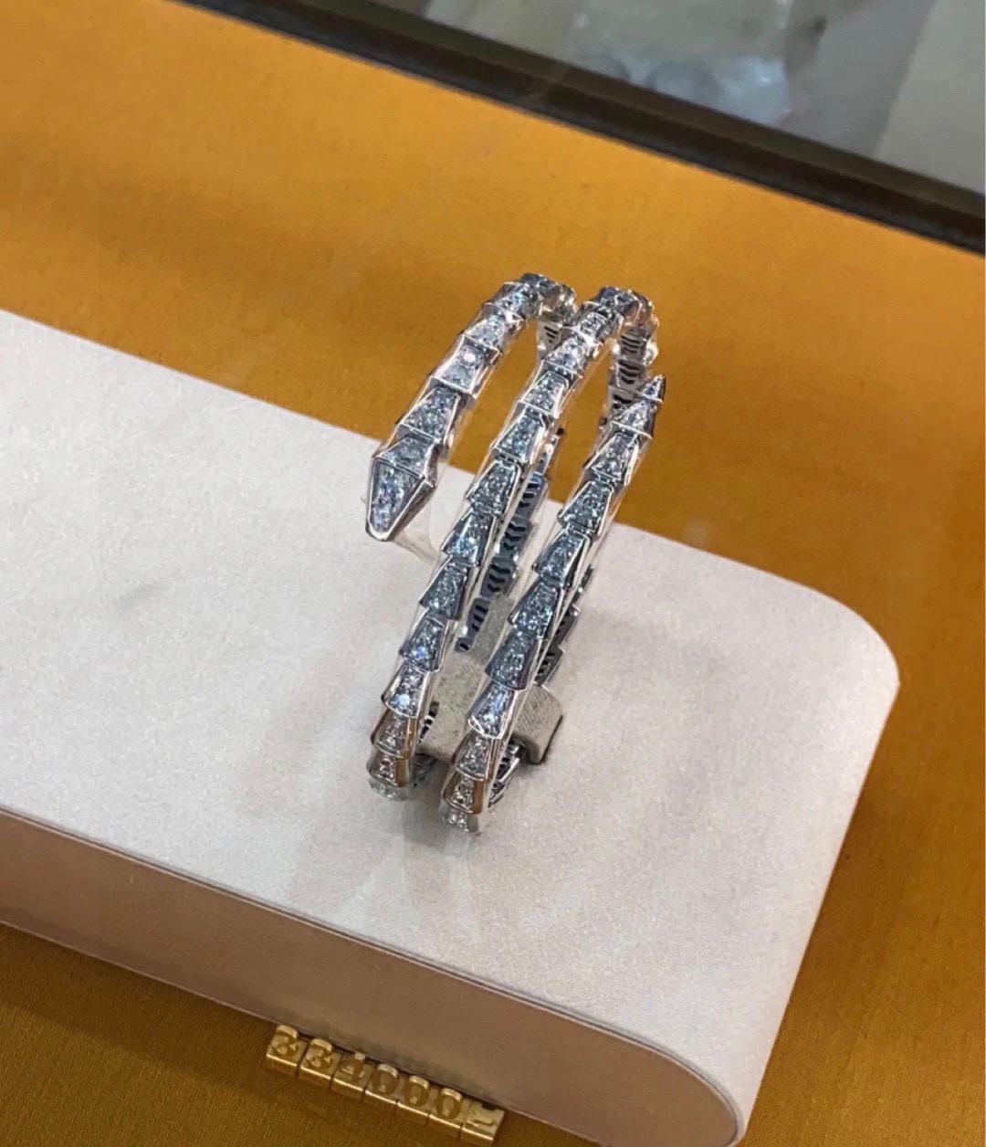 Bvlgari Haute Joaillerie Fine Jewelry Earrings Necklace Ring 9