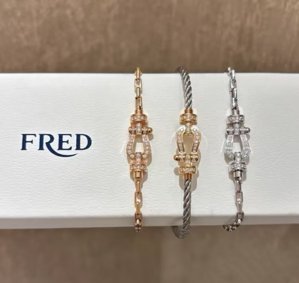 Hermès Haute Joaillerie Fine Jewelry Earrings Necklace Ring Ref.987979DC 6