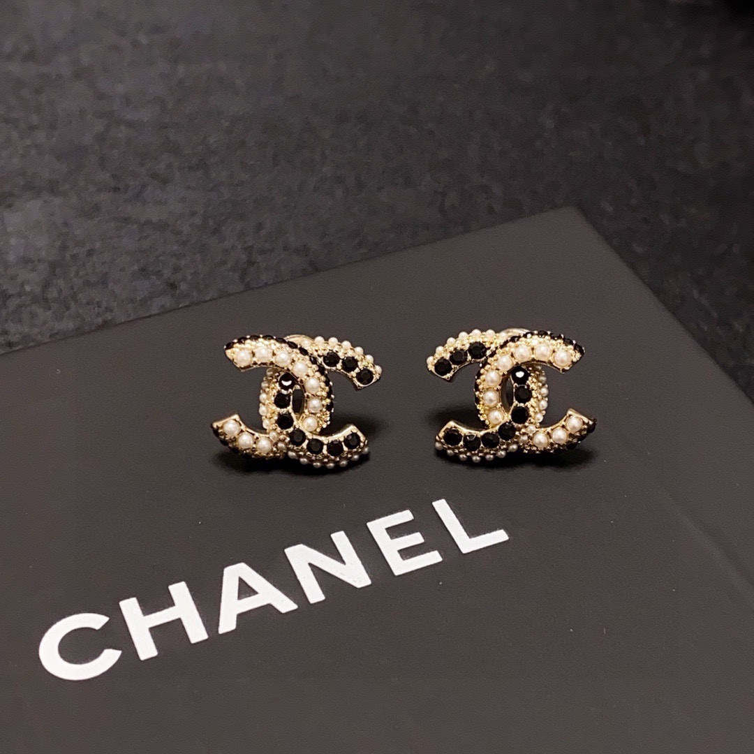 Chanel Haute Couture Haute Joaillerie Fine Jewelry Earrings Necklace 7