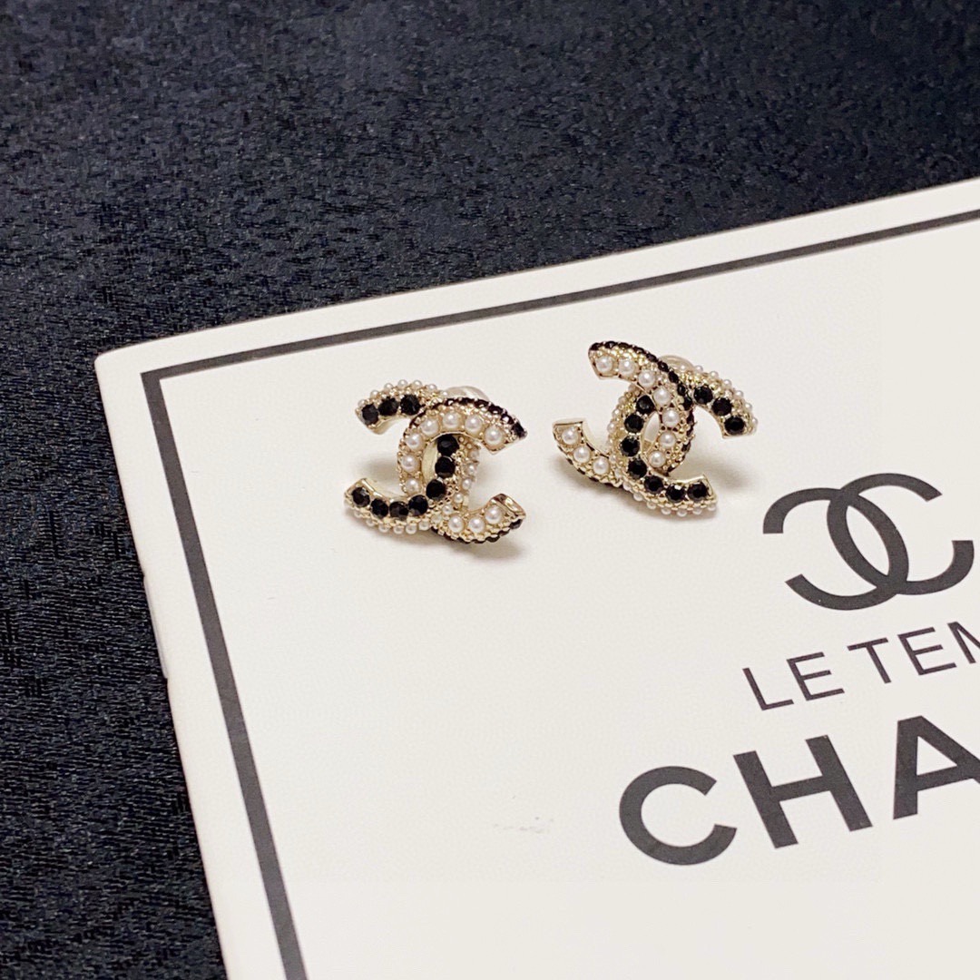 Chanel Haute Couture Haute Joaillerie Fine Jewelry Earrings Necklace 3