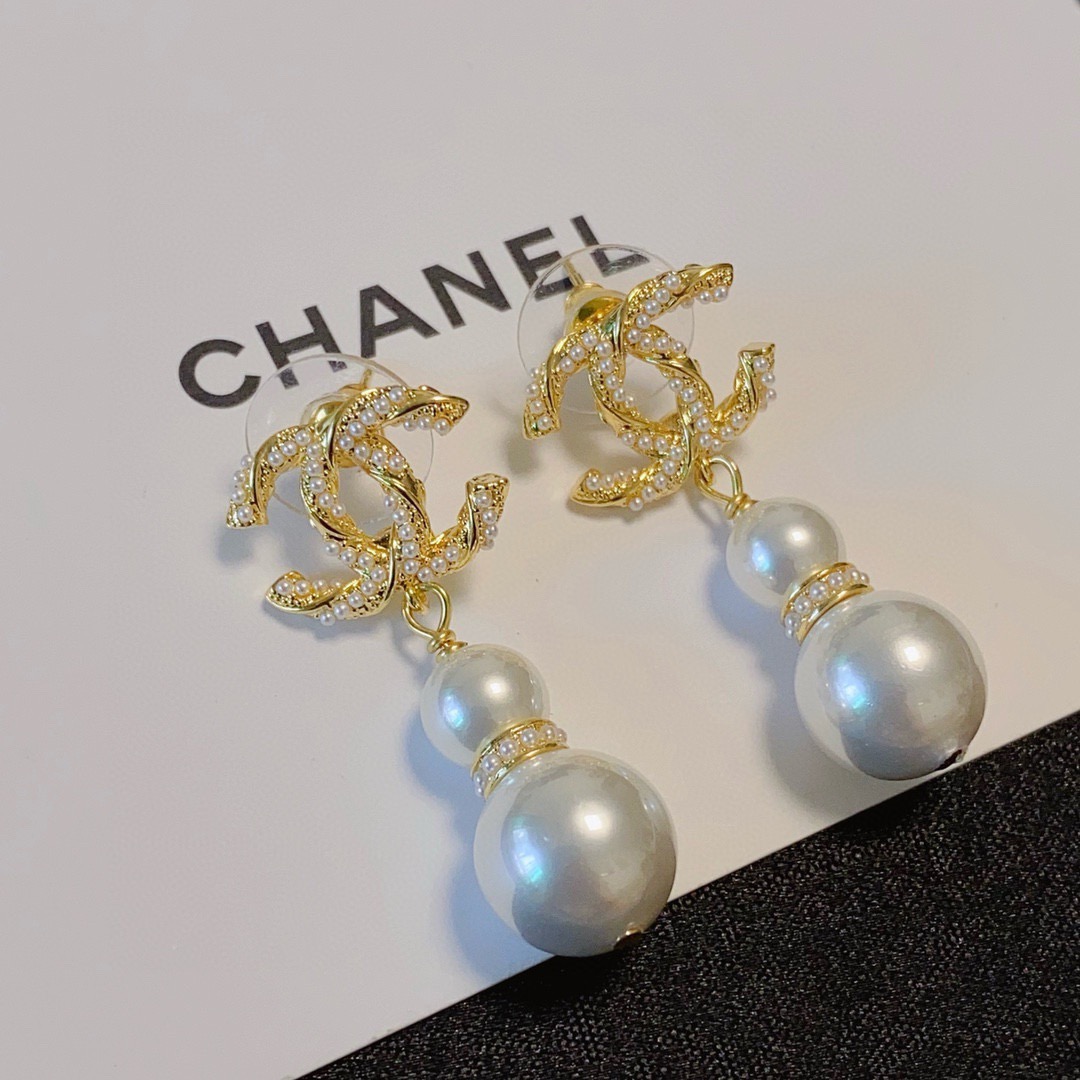 Chanel Haute Couture Haute Joaillerie Fine Jewelry Earrings Necklace 7