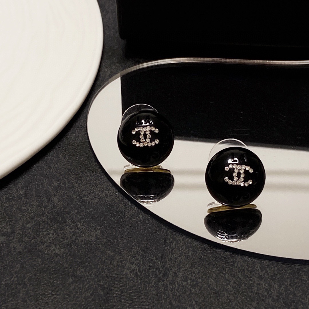 Chanel Haute Joaillerie Fine Jewelry Earrings Necklace Ring Ref.35D2DFBA 6