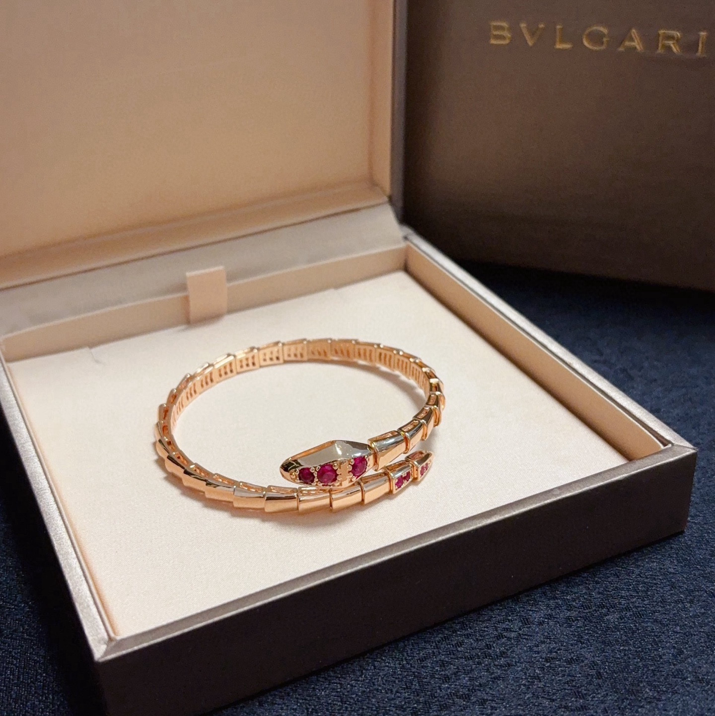Bvlgari Haute Joaillerie Fine Jewelry Earrings Necklace Ring 5