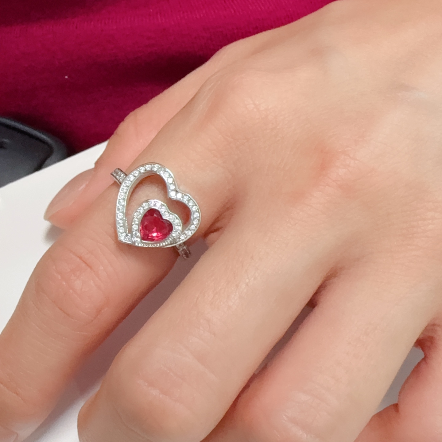 NO:923048,Hot new Fred Feiden full diamond ruby ​​love ring Chinese Valentine's Day gift horseshoe buckle nautical buckle, fortune buckle, 8-shaped buckle high quality cable two-in-one full diamond open ring big brand fashion and exquisite FORCE series ring high-end customization ~ Asian gold micro-plating 18k gold craftsmanship horseshoe buckle head ring!  The upper body effect is very versatile. Internet celebrity. A must-have item for fashionistas. Silver unisex couple style, sizes 6-7-8, fine jewelry, ring19860909火爆新款费雷德 Fred斐登满钻红宝石爱心戒指七夕情人节礼物马蹄扣航海扣、发财扣、8字扣高品质缆绳二合一满钻开口戒指大牌 时尚 精致FORCE 系列戒指高端定制～亚金微电镀18k金工艺 精工马蹄扣头戒指！上身效果非常百搭 网红达人 时尚一族必备单品 银色男女同款情侣款码数6-7-8码,饰品精品,ring,Jewelry