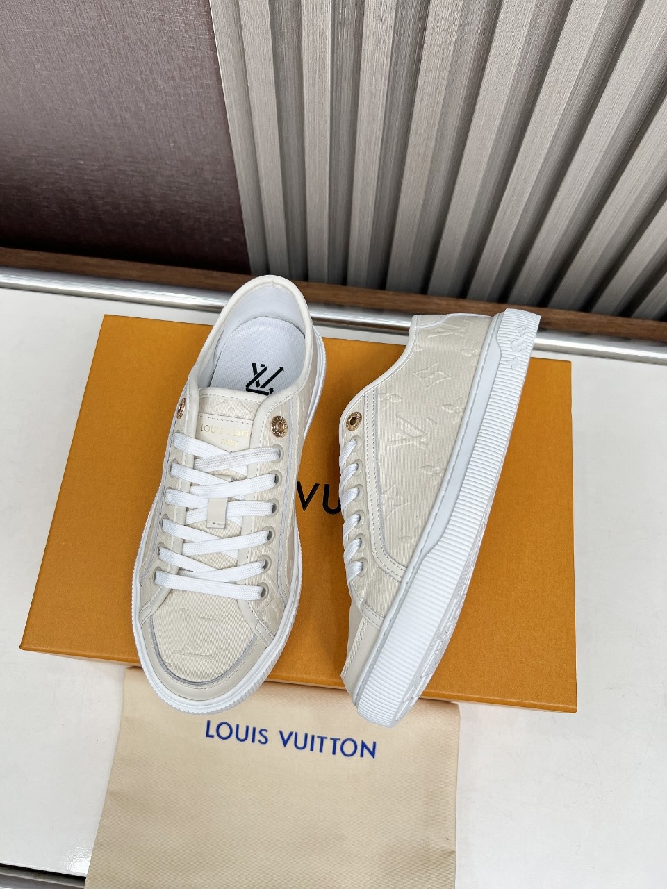 Louis Vuitton Women's Cream Monogram Canvas Low-Top Sneakers 5 a1742629061678 2733
