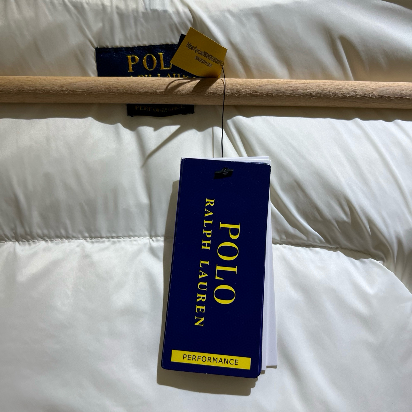 i1757996426185 3415 0 12