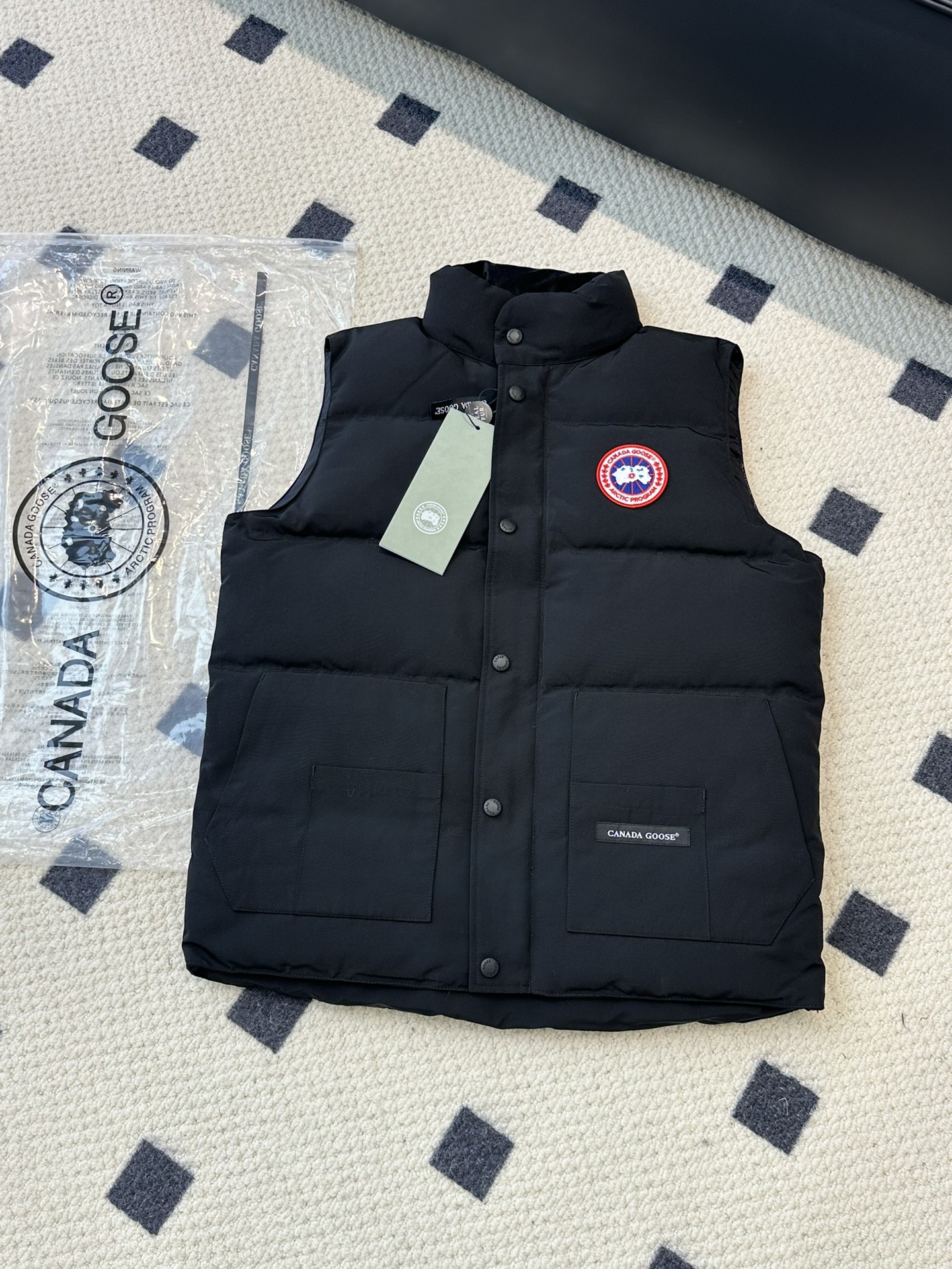 Canada Goose Clothing Waistcoats Black Blue Red Sky White