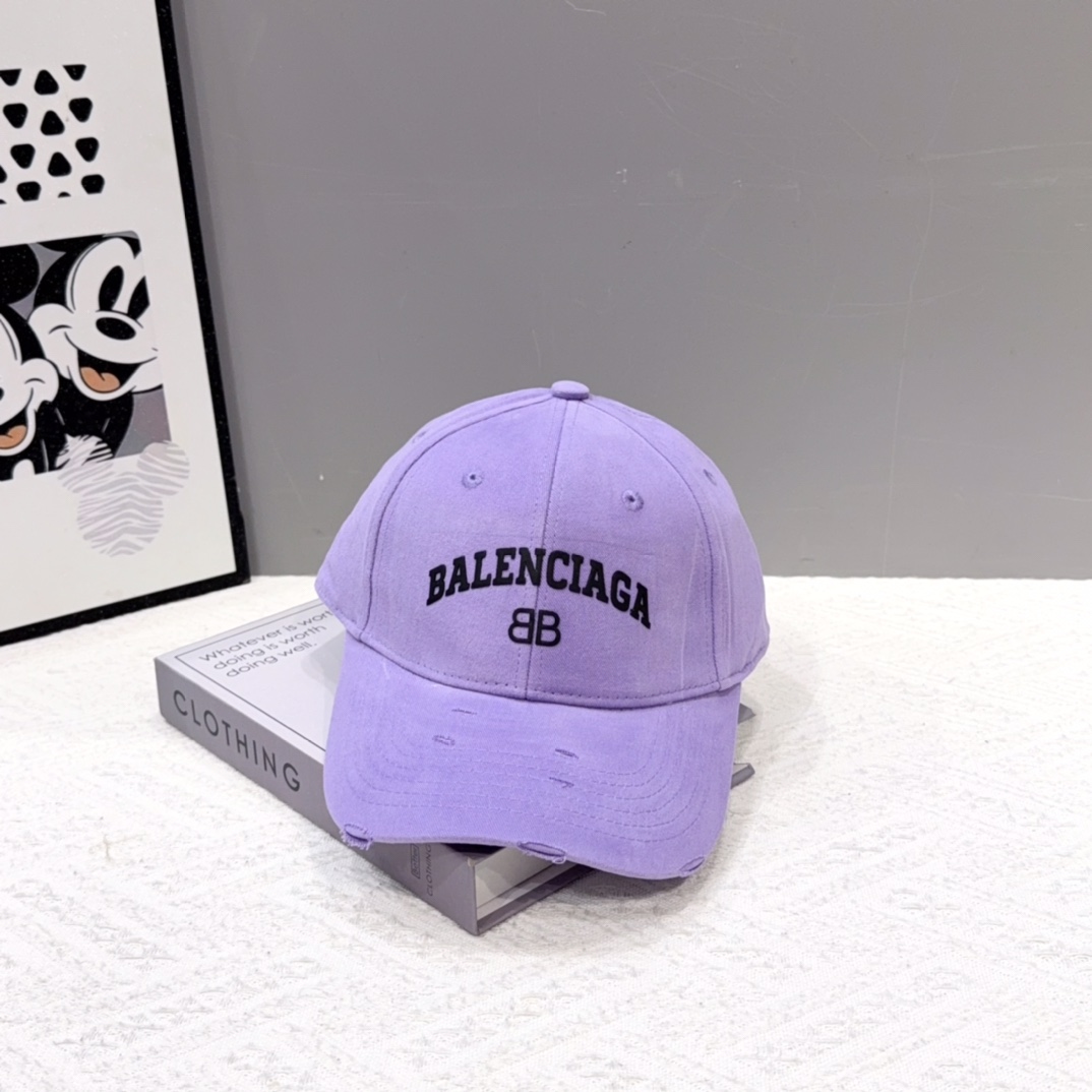  BALENCIAGA巴黎世家新款logo棒球帽，很酷的色系，男女佩戴都有不同style，第一批抢先出货