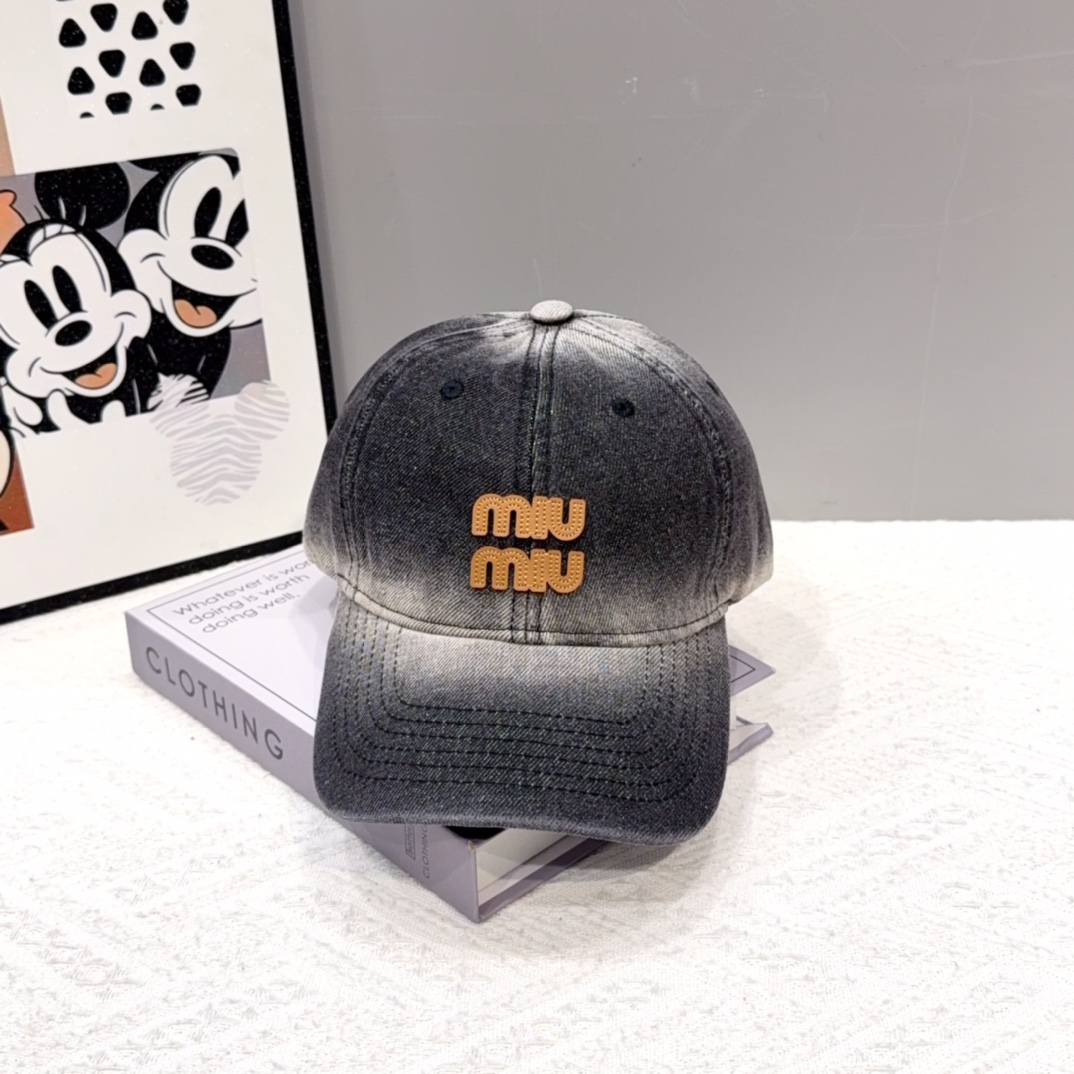  谬谬miumiu 原单春夏新款棒球帽，正品开模订制，原版做工细致质量超赞！