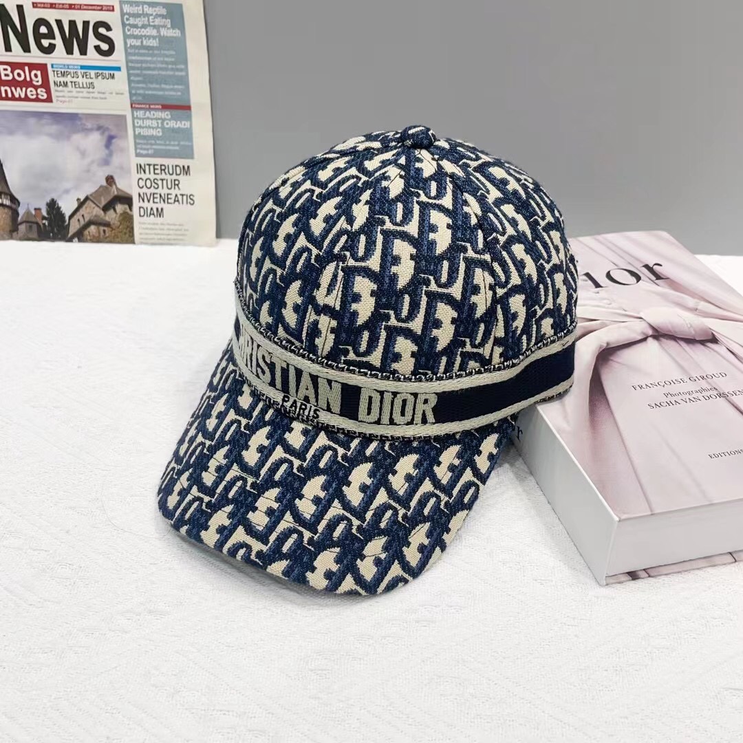 【DIOR迪奥】新款走量简约棒球帽🧢，新款出货，大牌款超好搭配，赶紧入手！