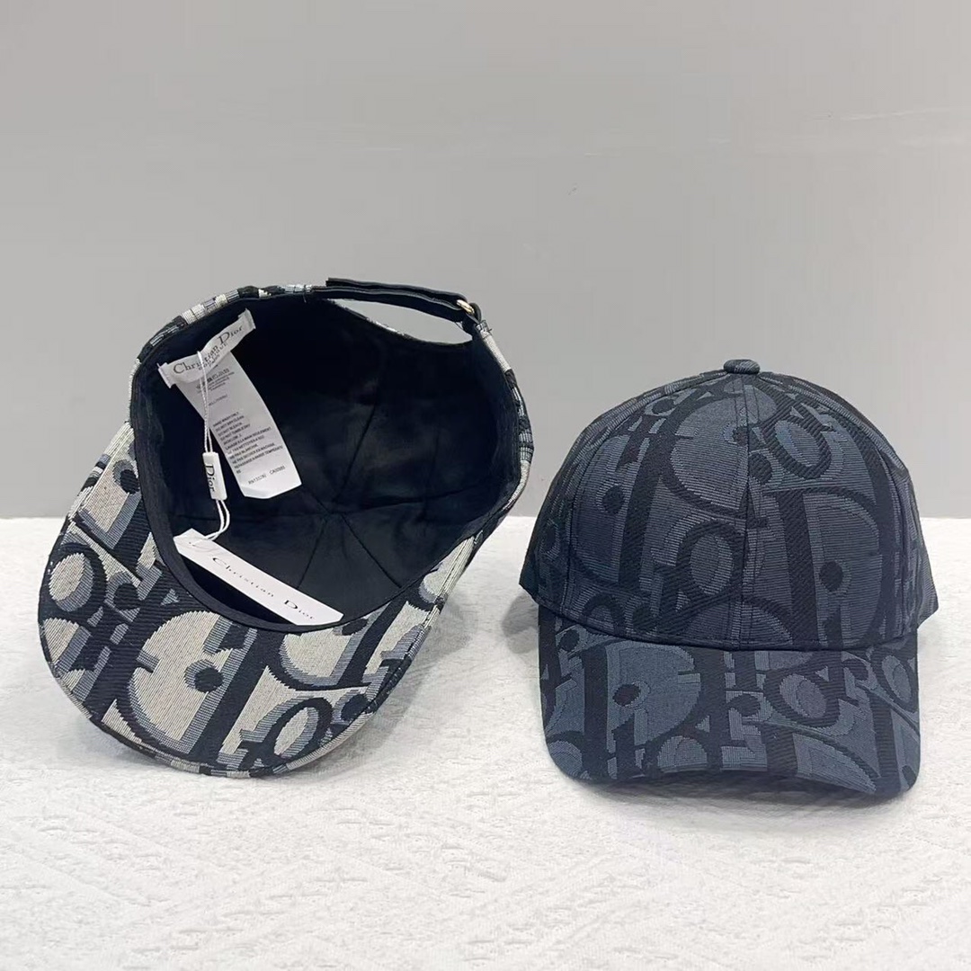 【DIOR迪奥】新款走量简约棒球帽🧢，新款出货，大牌款超好搭配，赶紧入手！
