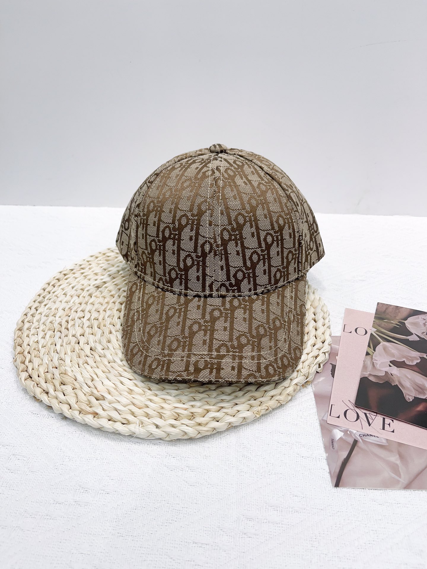 【DIOR迪奥】新款走量简约棒球帽🧢，新款出货，大牌款超好搭配，赶紧入手！