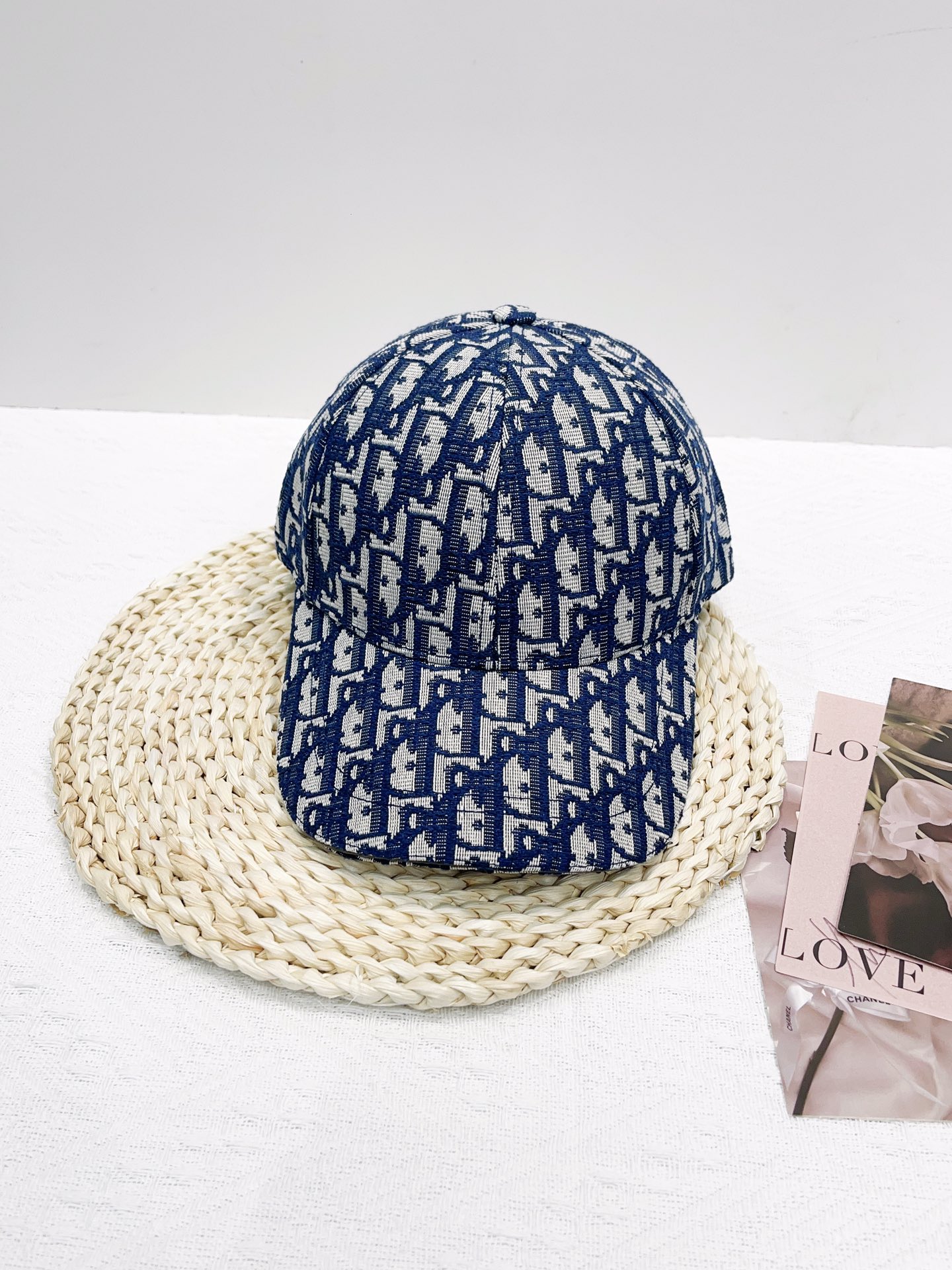 【DIOR迪奥】新款走量简约棒球帽🧢，新款出货，大牌款超好搭配，赶紧入手！