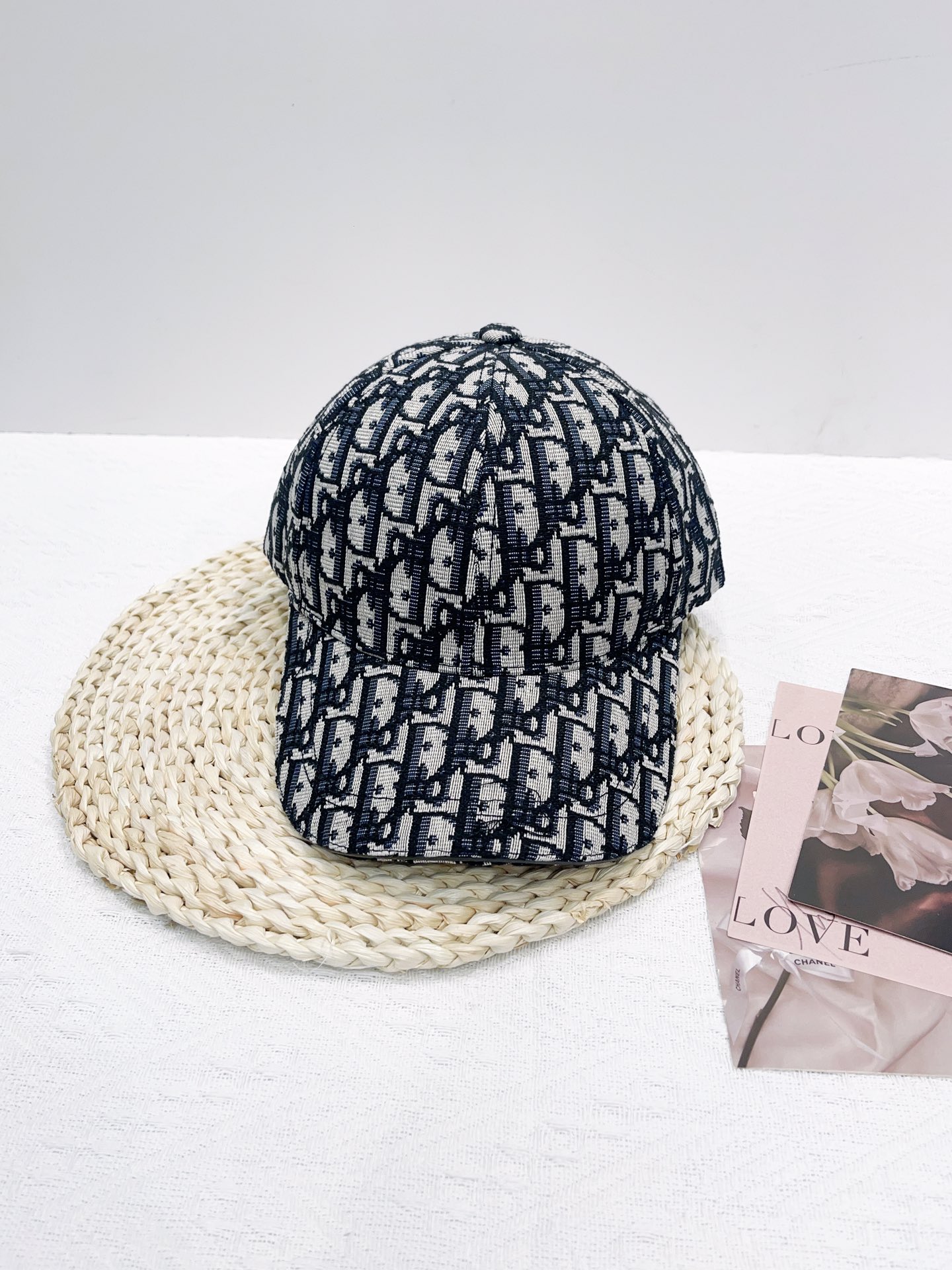 【DIOR迪奥】新款走量简约棒球帽🧢，新款出货，大牌款超好搭配，赶紧入手！