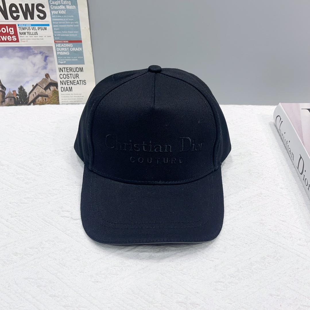 【DIOR迪奥】新款走量简约棒球帽🧢，新款出货，大牌款超好搭配，赶紧入手！