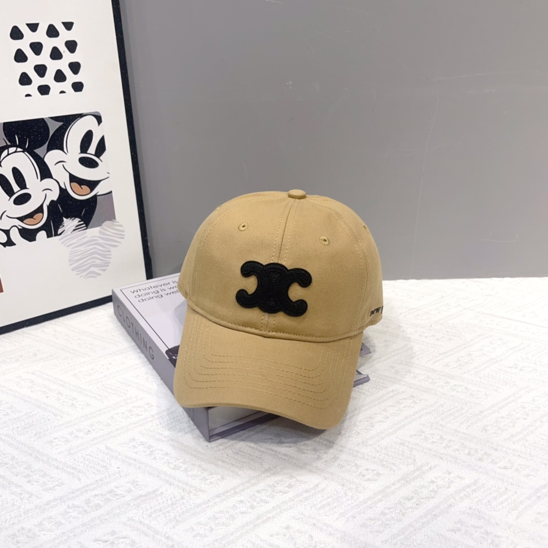 【CELINE赛琳】新款经典休闲潮流款 棒球帽🧢日韩风格，随便搭配都超好看！出门旅游，绝对要入手的一款