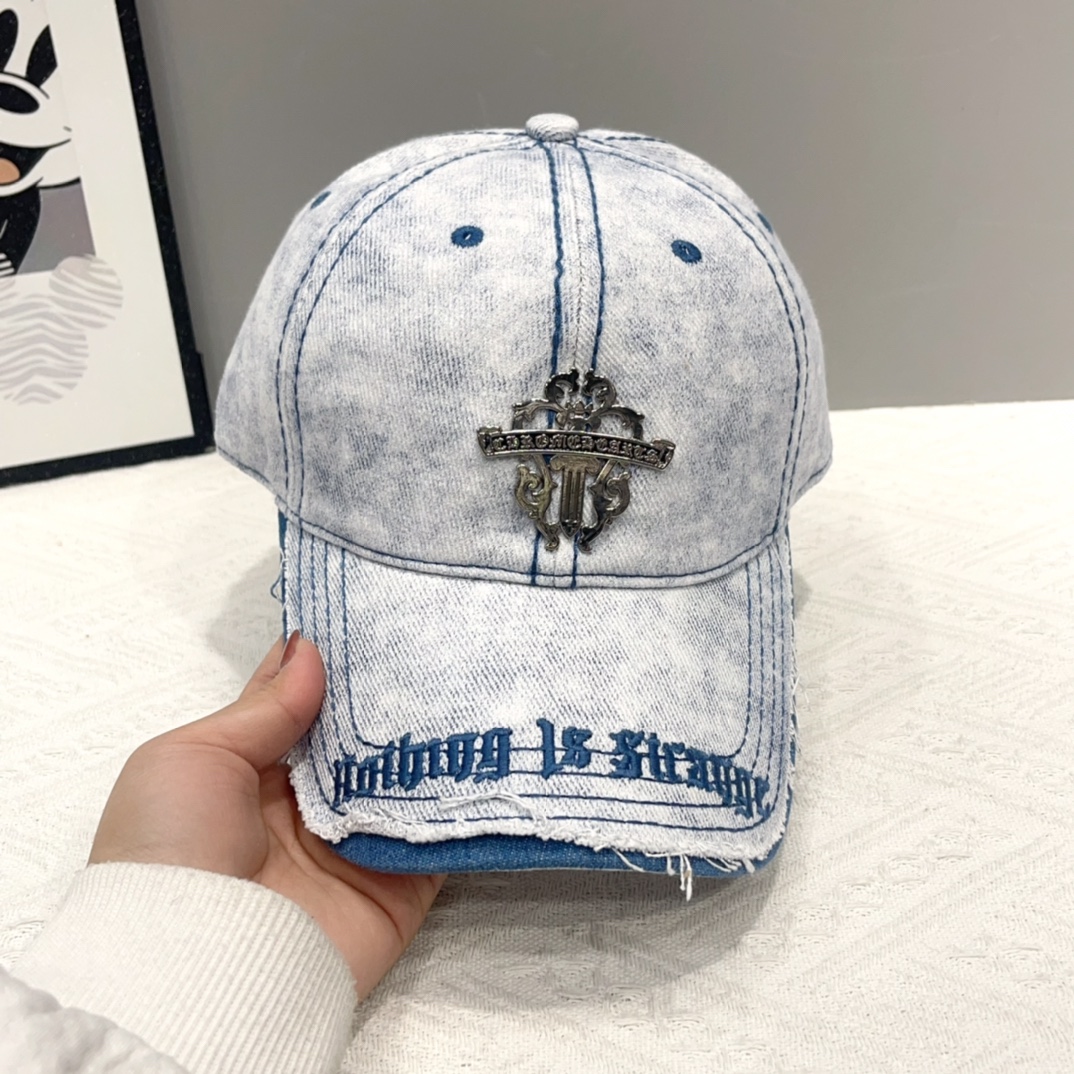  克罗心最新时尚前卫的休闲设计风格，戴上头就是这样好看看哦，做工精细，男女同款！