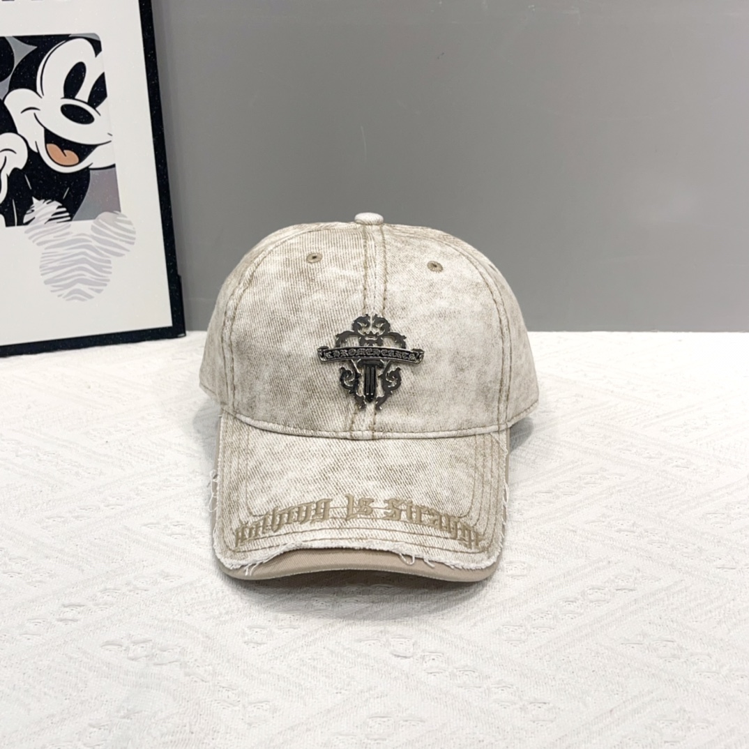  克罗心最新时尚前卫的休闲设计风格，戴上头就是这样好看看哦，做工精细，男女同款！