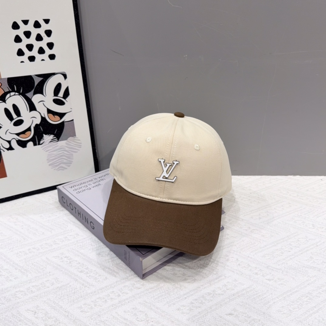🧢路易威登棒球帽 LouisVuitton😍新款LV棒球帽，重工打造♥️高端大气，百搭款🤗男女通用！跑量