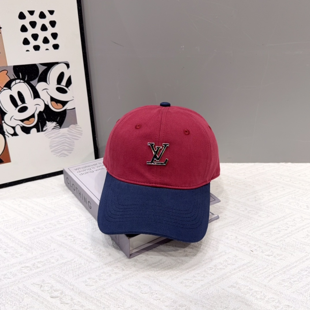 🧢路易威登棒球帽 LouisVuitton😍新款LV棒球帽，重工打造♥️高端大气，百搭款🤗男女通用！跑量