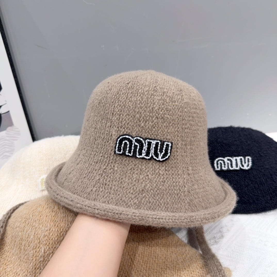 NO:365125,Miumiu Miu new style knitted fisherman hat hat fisherman hat baseball hat knitted hat, hat, miumiu, espadrilles, hatsmiumiu缪缪新款针织渔夫帽帽子渔夫帽棒球帽针织帽,帽子,miumiu,espadrilles,hats,hat