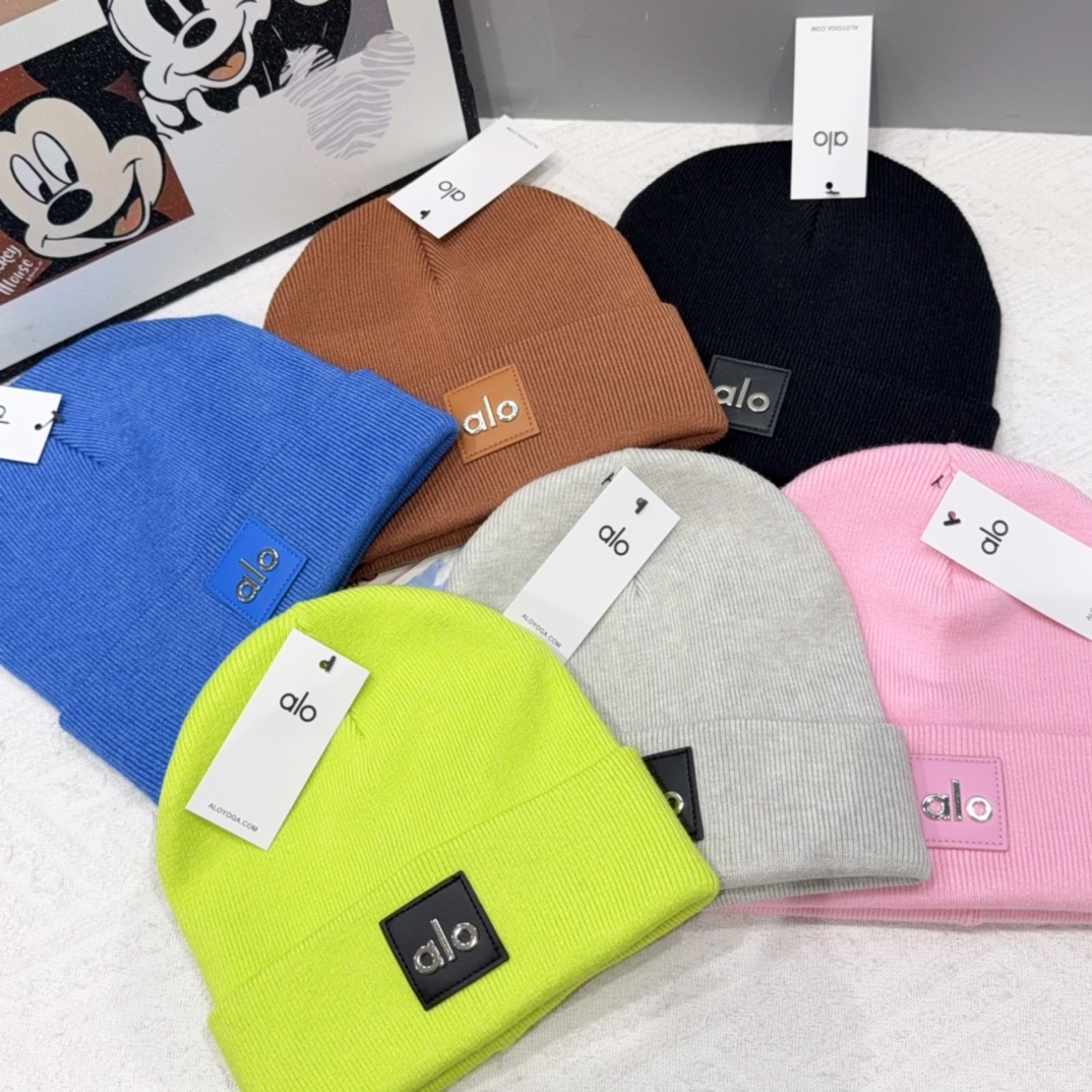 NO:552965,New alo woolen hat, fisherman hat, baseball cap, knitted hat, hat, espadrilles, hats19860909新款alo 毛线帽帽子渔夫帽棒球帽针织帽,帽子,espadrilles,hats,hat