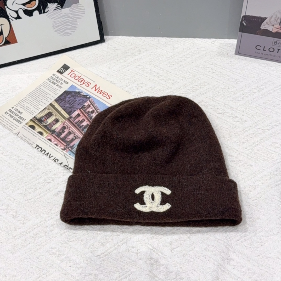 NO:552956,New Chanel woolen hat, fisherman hat, baseball cap, knitted hat, hat, chanel, espadrilles, hats19860909新款香奈儿毛线帽帽子渔夫帽棒球帽针织帽,帽子,chanel,espadrilles,hats,hat