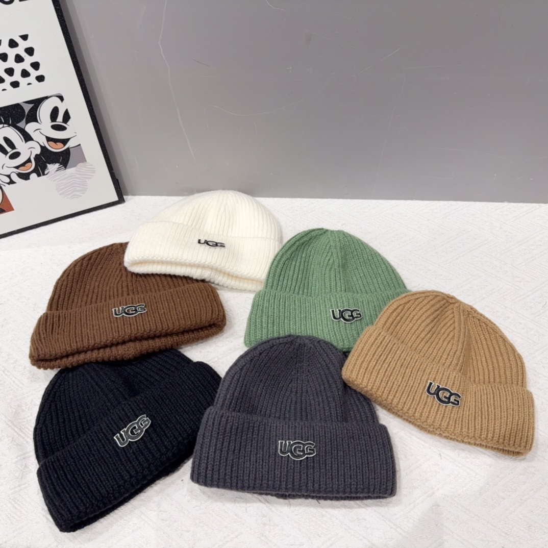 NO:552928,New UGG woolen hat, fisherman hat, baseball cap, knitted hat, hat, espadrilles, hats19860909新款UGG毛线帽帽子渔夫帽棒球帽针织帽,帽子,espadrilles,hats,hat