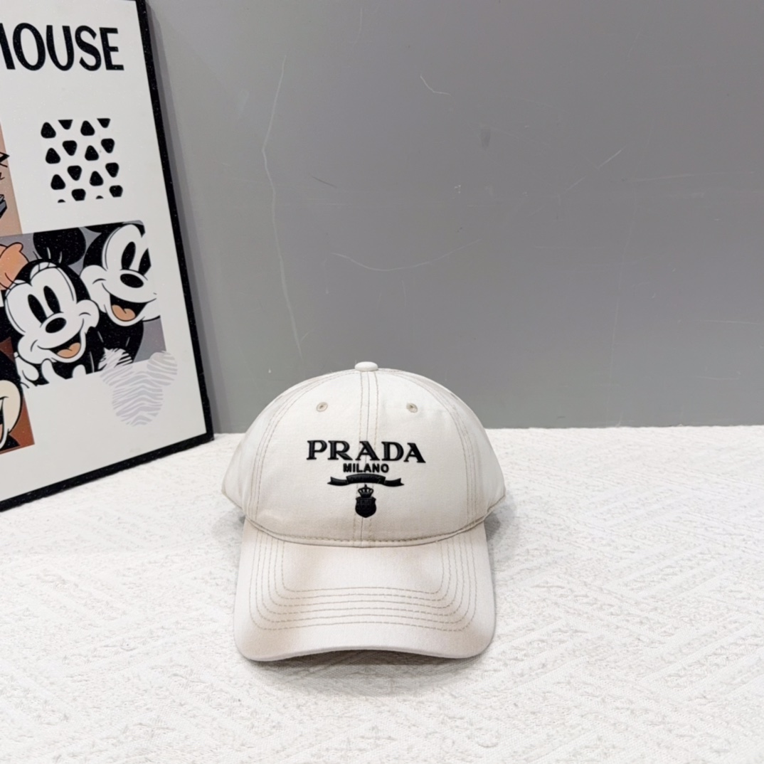 🎀Prada普拉达棒球帽🧢