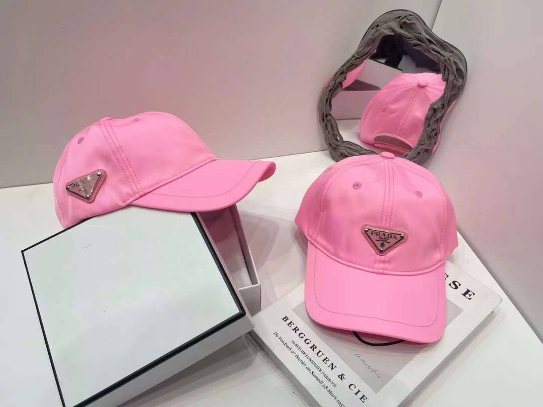 🎀Prada普拉达棒球帽🧢