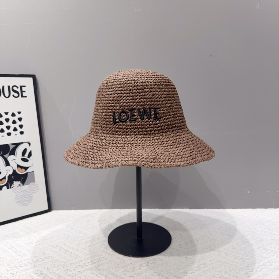 Loewe 草帽