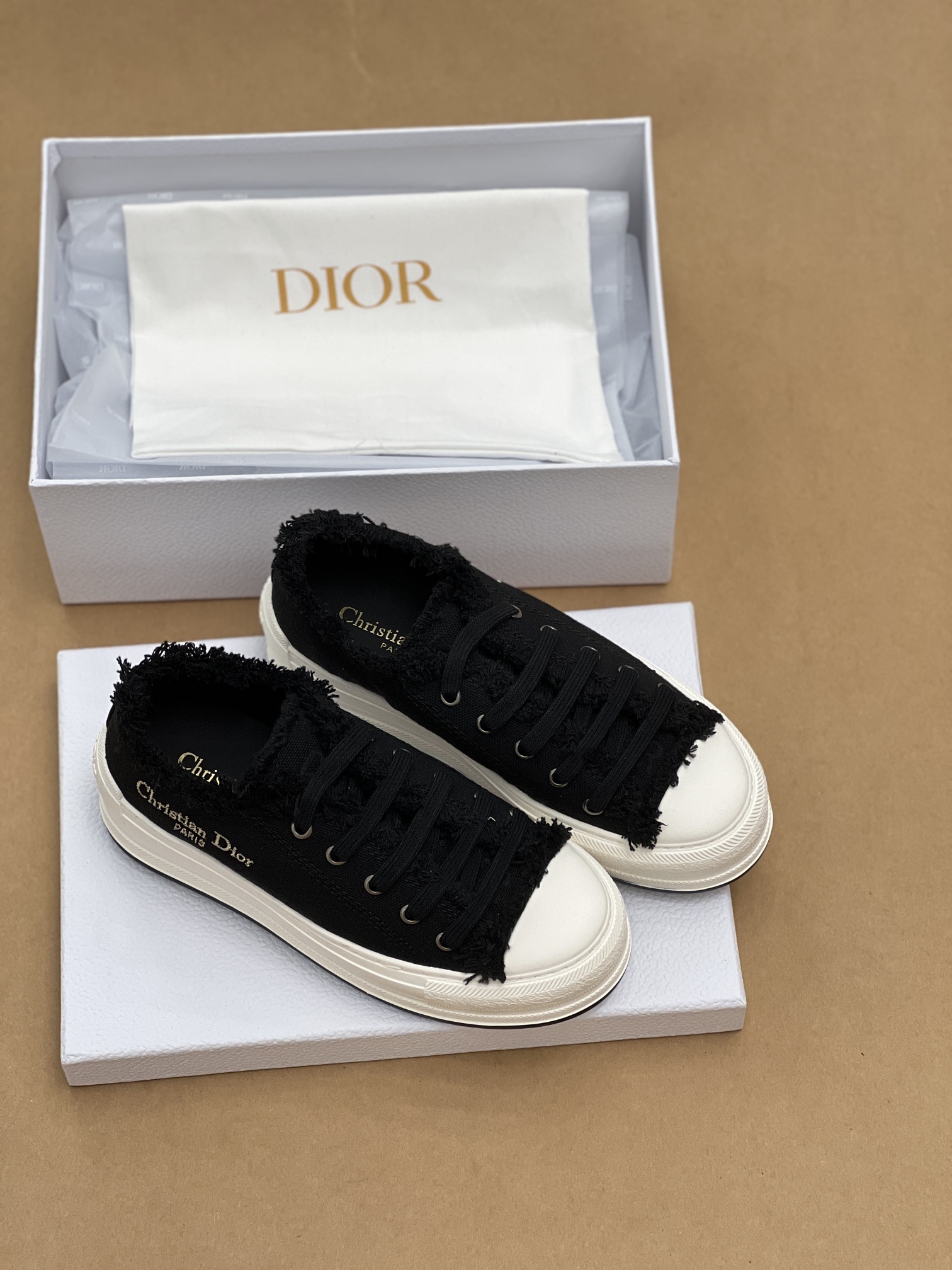 Hoge kwaliteit
 Dior Sportschoenen Canvas schoenen Borduurwerk Canvas Katoen Rubber Schapenvacht TPU Oblique Casual