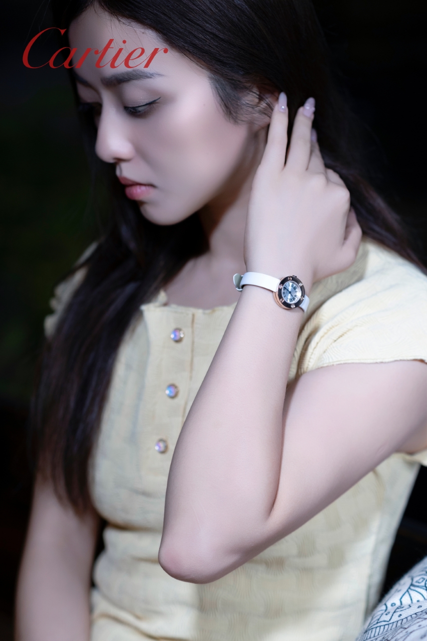 Cartier LOVE Watch rose gold case and bezel, dark dial, white leather strap 23mm Women's Quartz