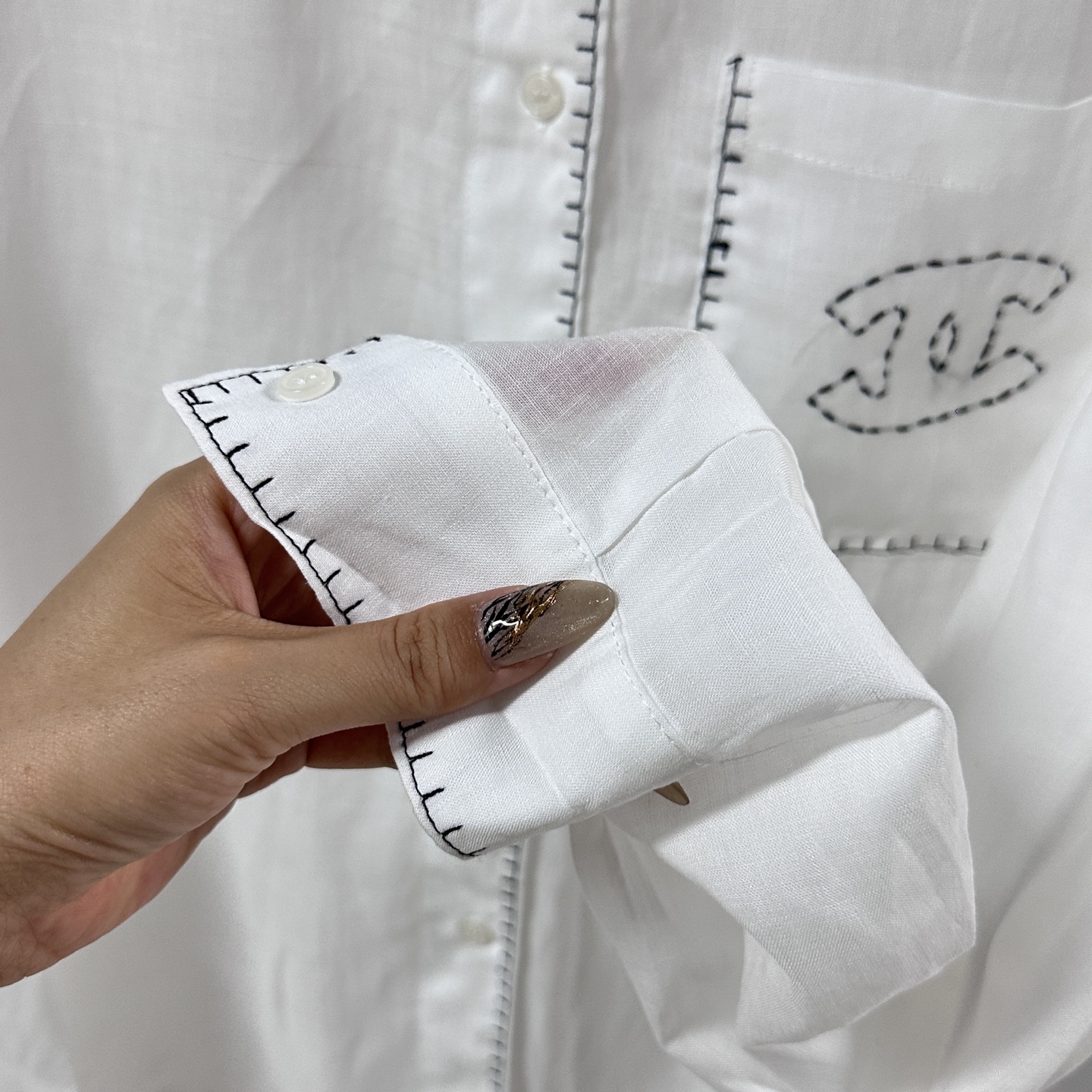chanel vintage cc embroidered linen set