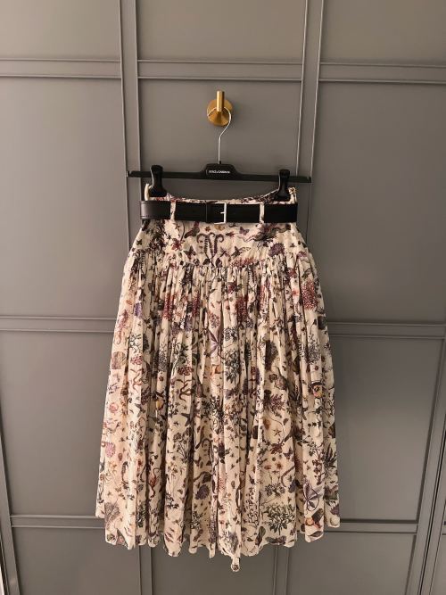 Dolce & Gabbana Floral Print Midi Skirt with Leather Belt - Spring/Summer 1 Dolce & Gabbana Floral Print Midi Skirt with Leather Belt - Spring/Summer