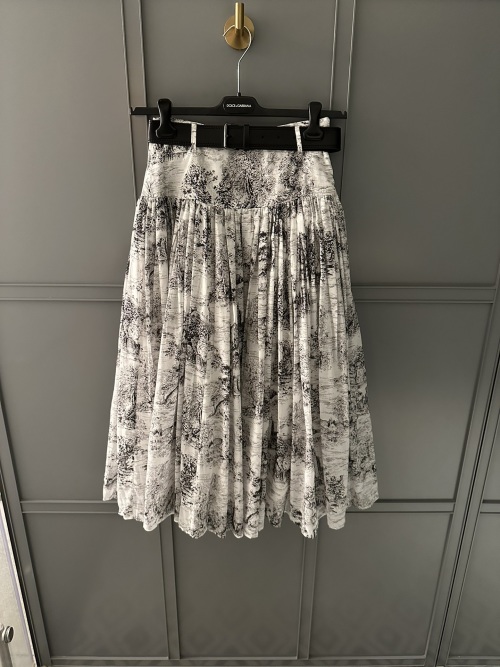 Elegant Printed Midi Skirt with Belt | 2025 Spring Collection 1 Elegant Printed Midi Skirt with Belt | 2025 Spring Collection