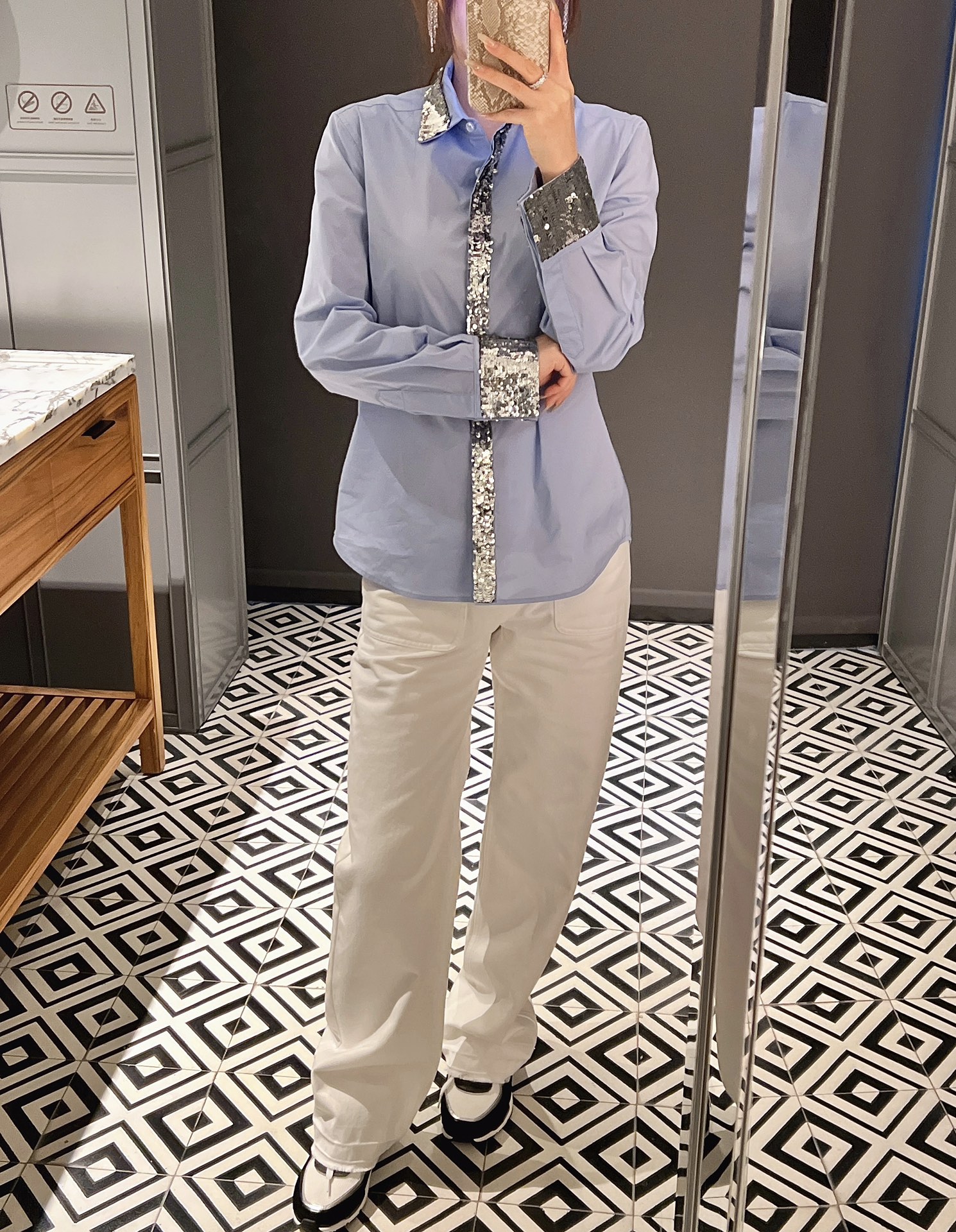 NO:294225,Tops and pants early spring new bead-piece cotton shirt!  Spot shirt 36-38-40-42,,alexander wang19860909上衣裤子早春新款珠片纯棉衬衣！现货 衬衣36-38-40-42,,alexander wang,Women's clothing