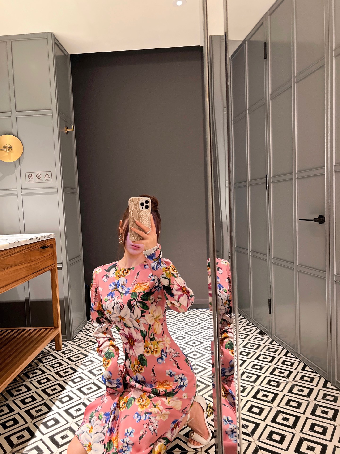 26春夏新品❤️印花连衣裙！粉色优雅现货36-38-40-42