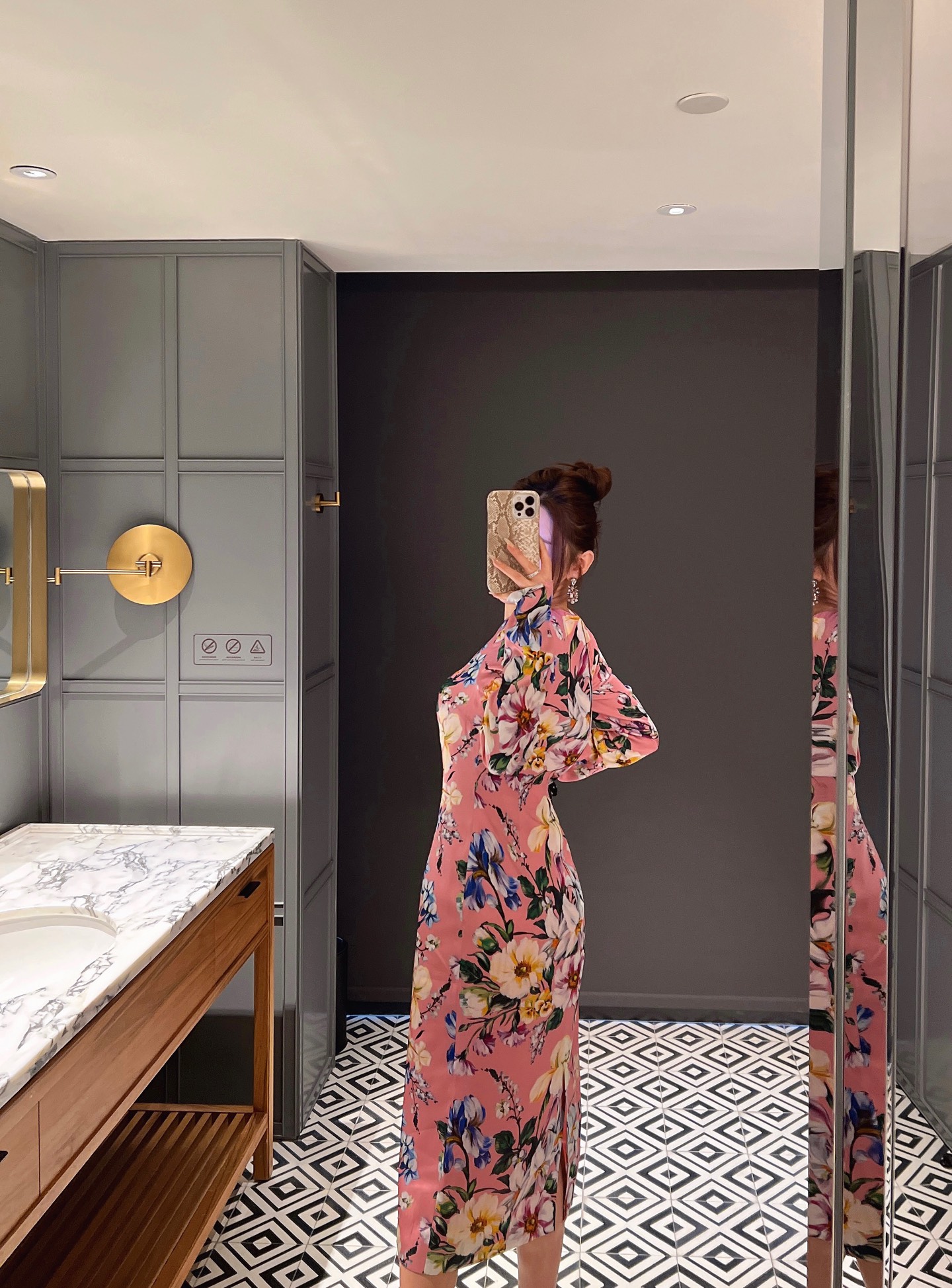 26春夏新品❤️印花连衣裙！粉色优雅现货36-38-40-42