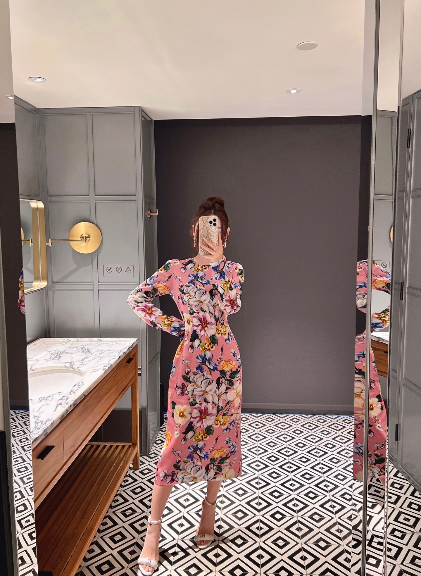 26春夏新品❤️印花连衣裙！粉色优雅现货36-38-40-42