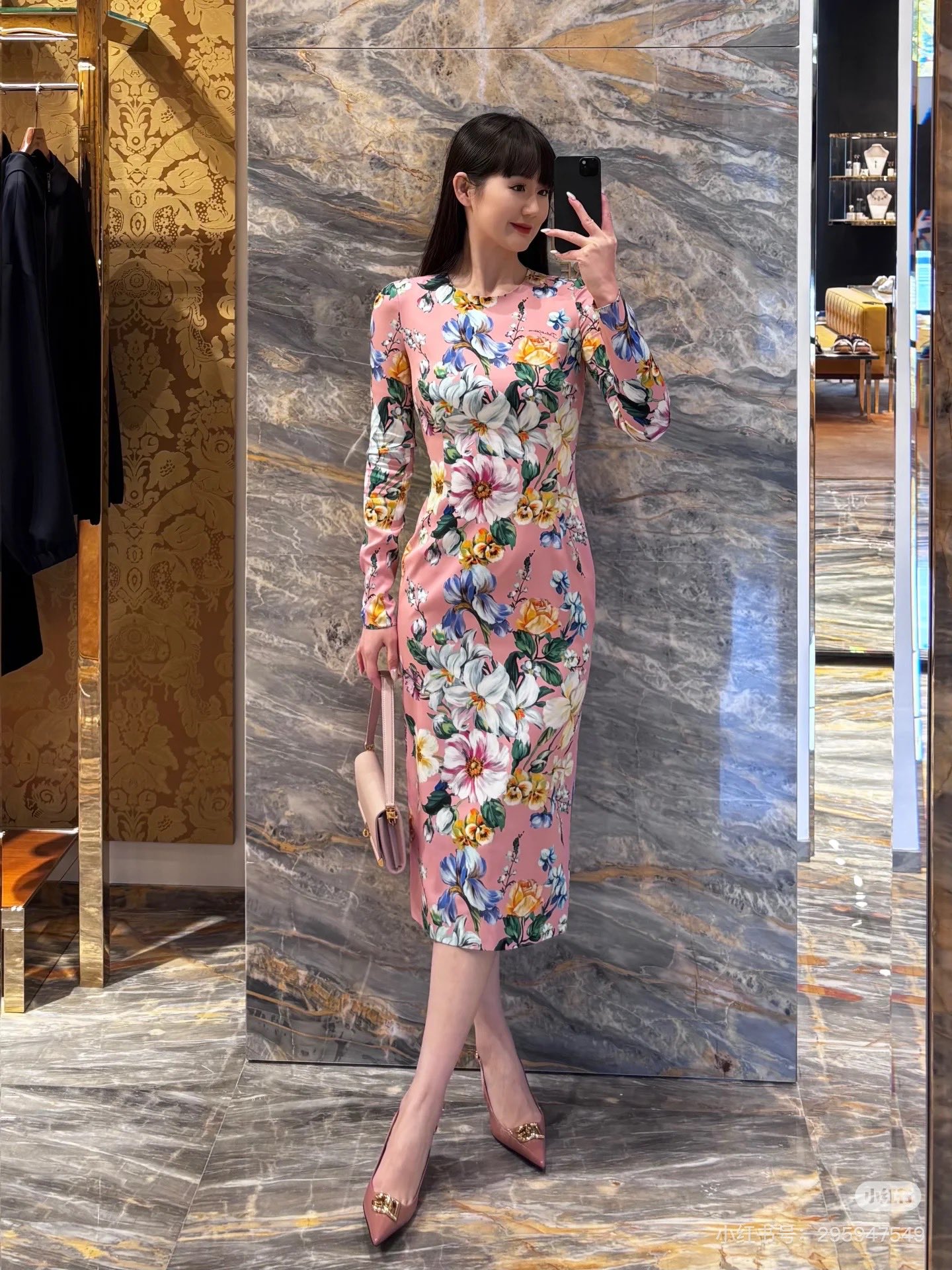 26春夏新品❤️印花连衣裙！粉色优雅现货36-38-40-42