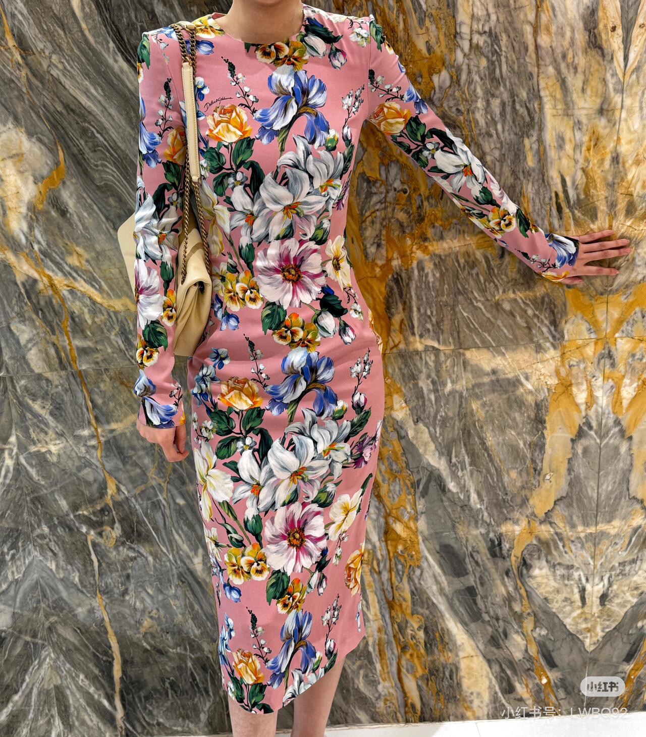 26春夏新品❤️印花连衣裙！粉色优雅现货36-38-40-42