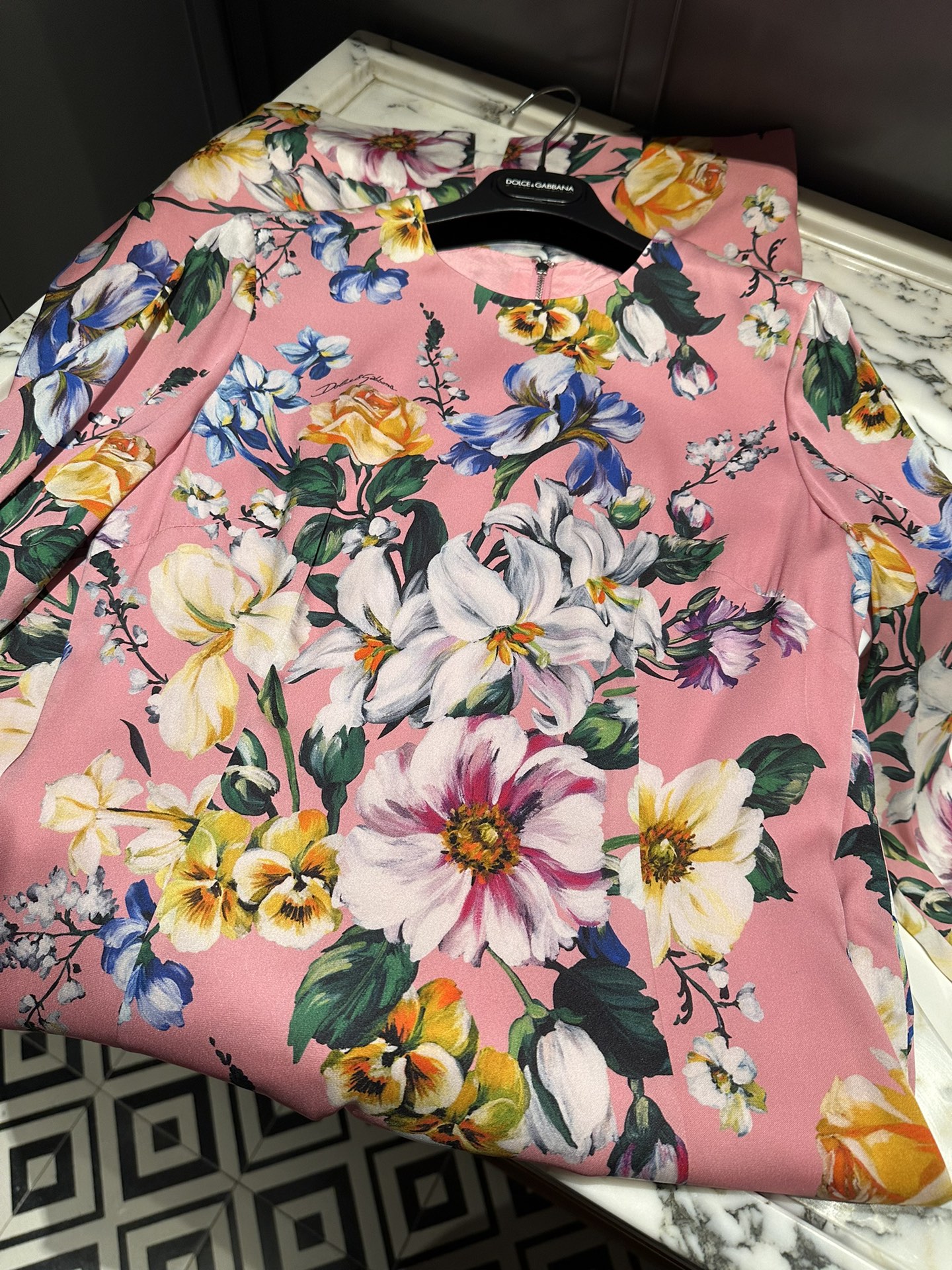 26春夏新品❤️印花连衣裙！粉色优雅现货36-38-40-42